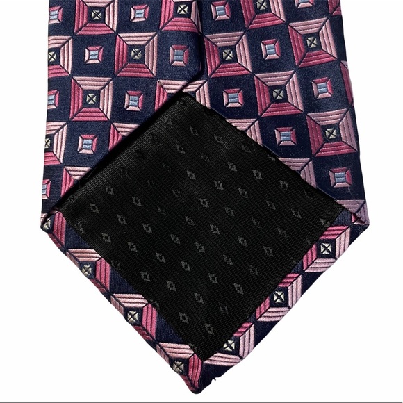 Oscar De La Renta Geometric 3D Cubes Textured Woven Pink Black Silk Necktie OS - Picture 7 of 13